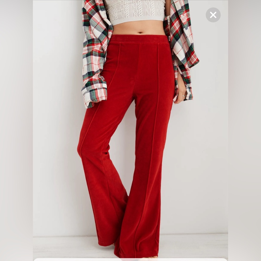 Aerie groove-on ribbed velour flare pants size M